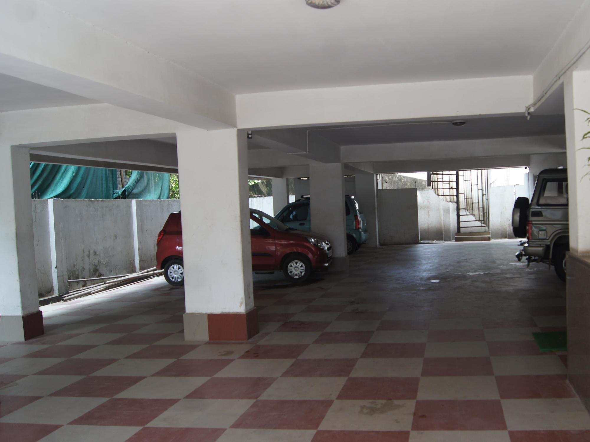 Hotel Siroy Classic Guwahati Ngoại thất bức ảnh